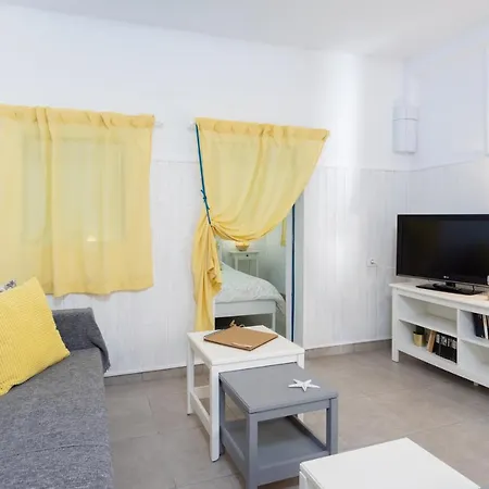 شقة 125 Nuestra Caleta Holiday By Sunkeyrents أذيخي